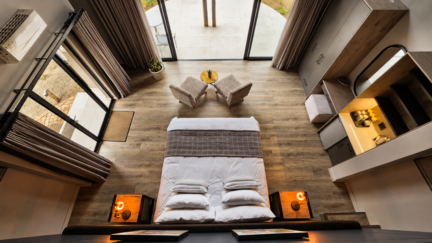 Overhead view of the chalet bedroom and ensuite layout.
